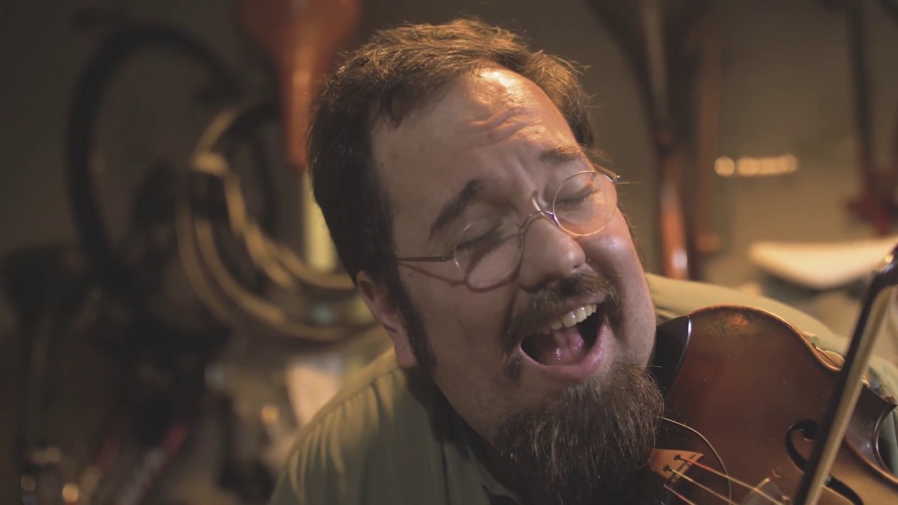 #217 José Valente  "Mastigando"